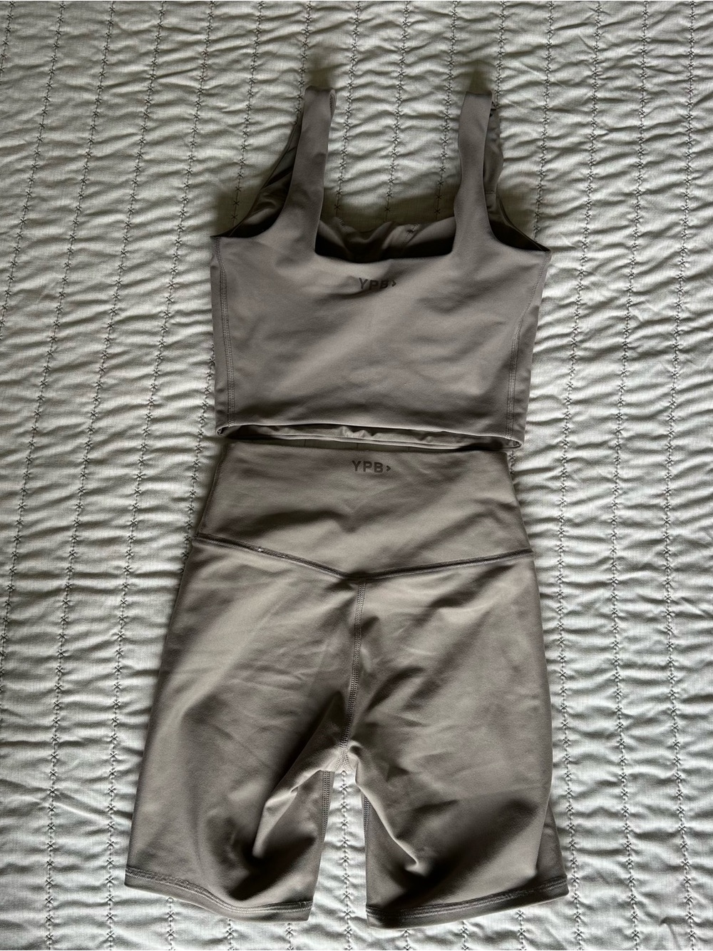 Abercrombie YPB set - Picture 4 of 5